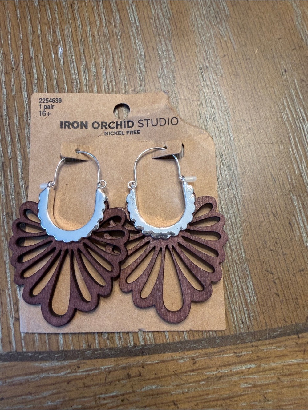 Brown Floral Cutout Hoop Earrings with Silver Accents